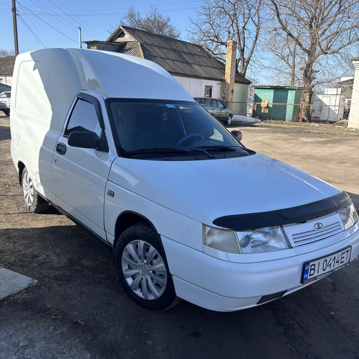 Богдан 211010 у гарному стані рік 2010