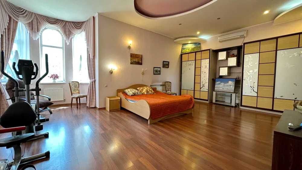 Продам отличный дом в престижном районе, ул. Аэродромная, Гагарина