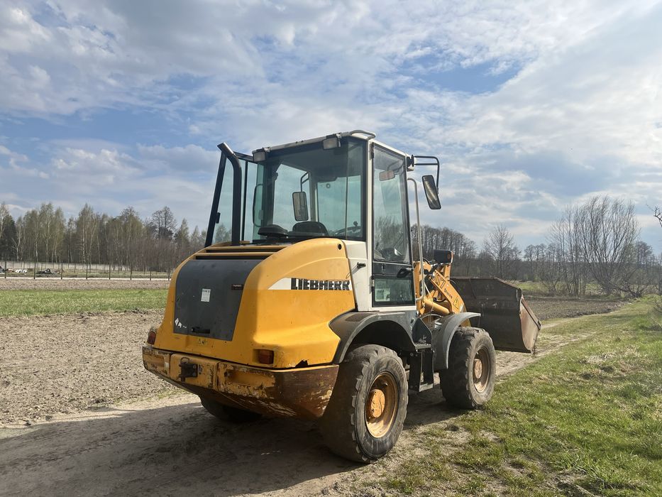 Liebherr 507 Stereo liebherr cat