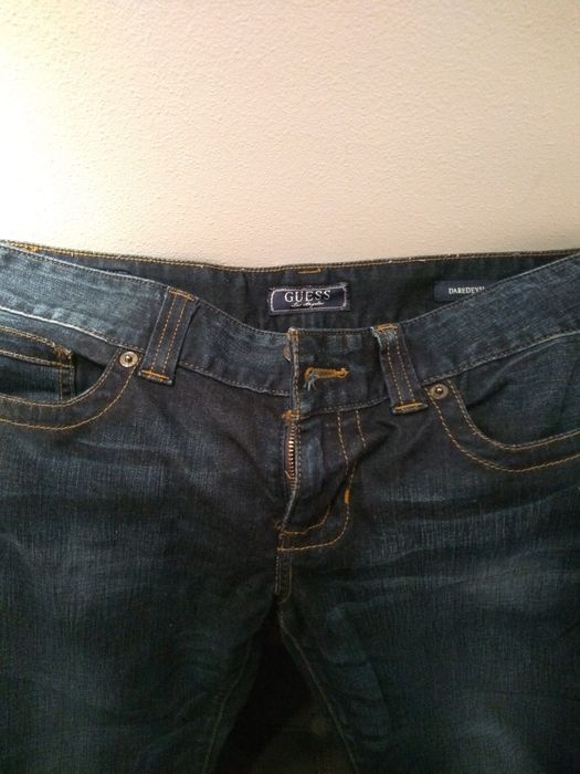 Guess spodnie rozmiar 30