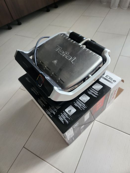 Электрогриль Tefal OptiGrill Elite (модель GC750D30).