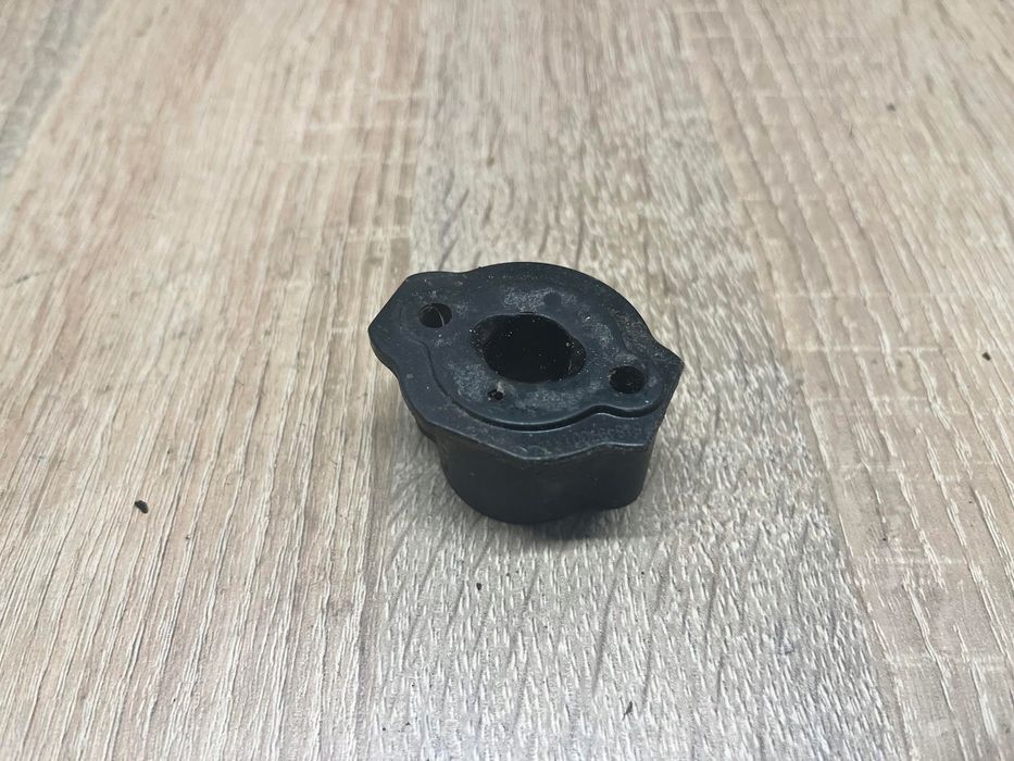 Homelite Hlt26Cd Króciec Podstawa Mocowanie