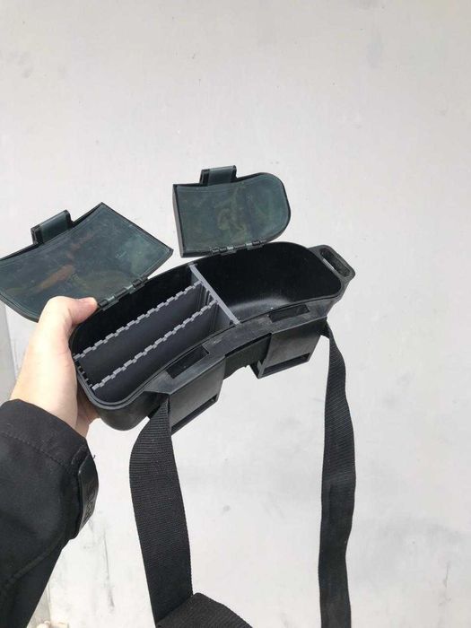 Коробка спінінгіста поясна Meiho