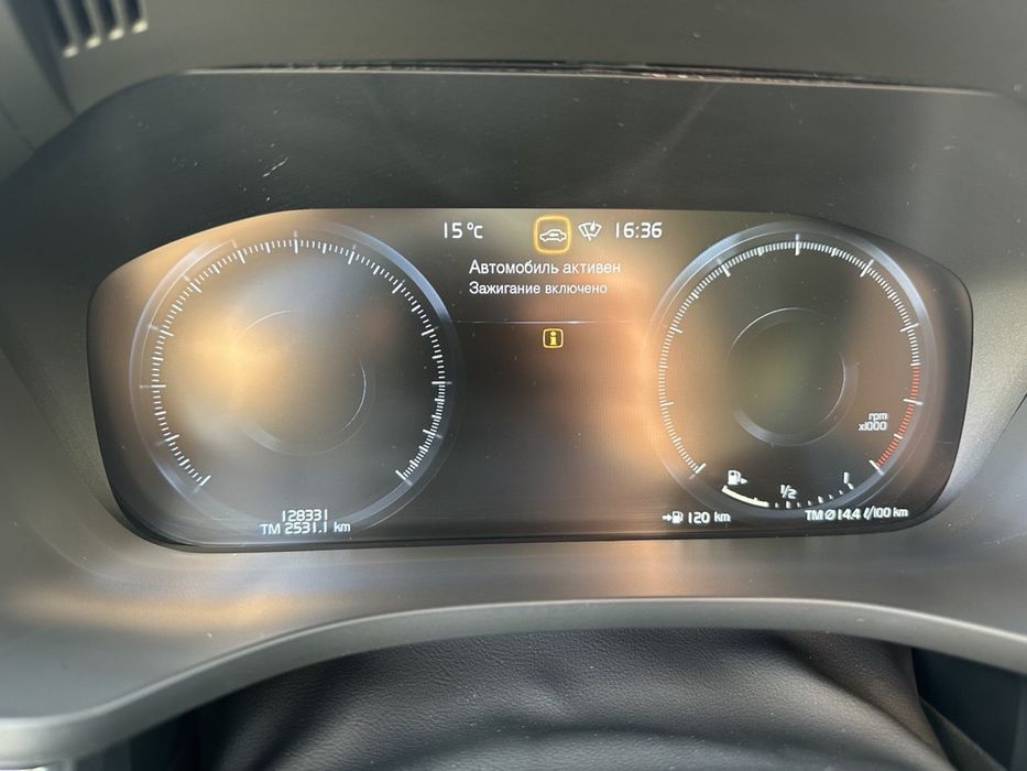 Volvo XC60 2020рік