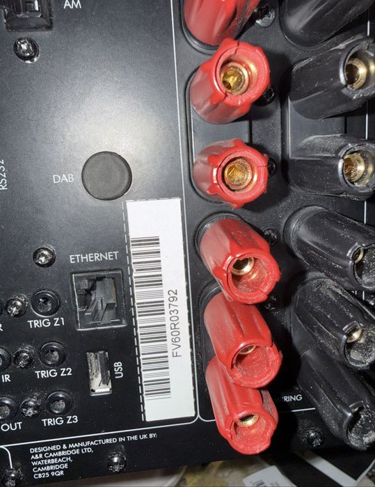 ARCAM AVR600/S legendarny amplituner
