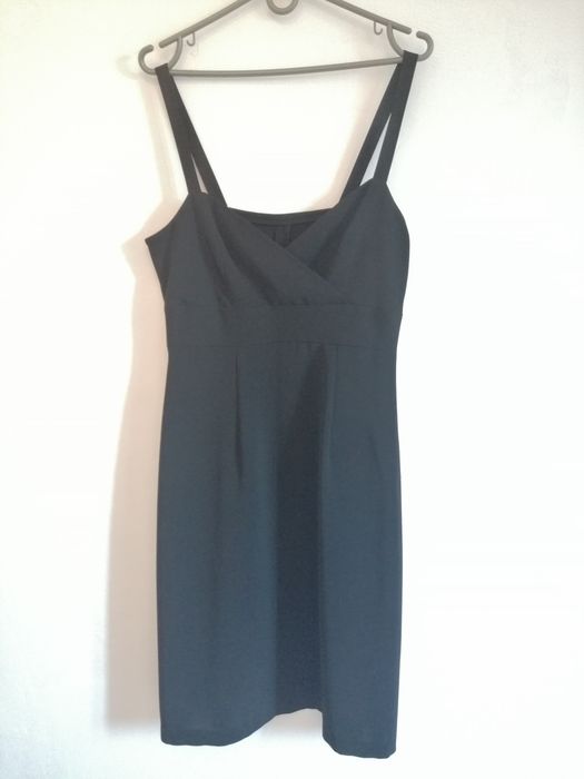Маленька чорна сукня Little Black Dress