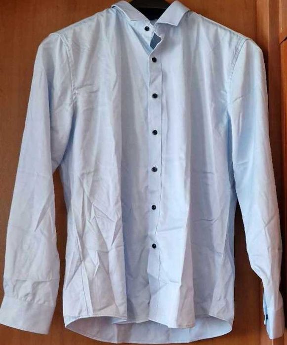 Elegancka, jasnoniebieska koszula męska roz. 41