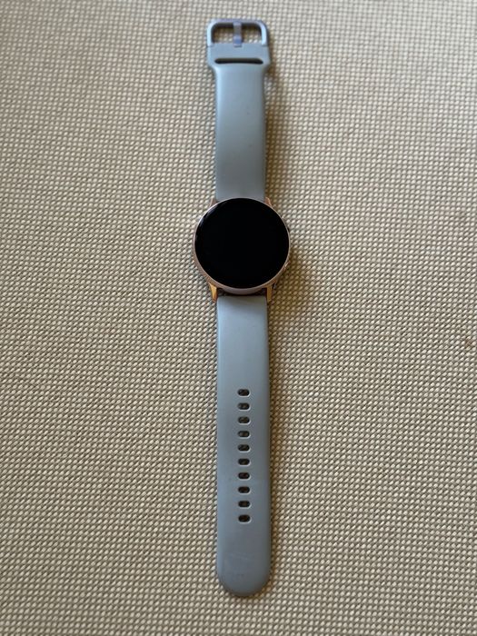 Часы Samsung Galaxy Watch Active 2