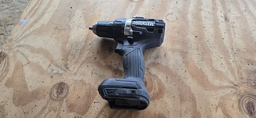 Makita DDF484 Berbequim brushless
