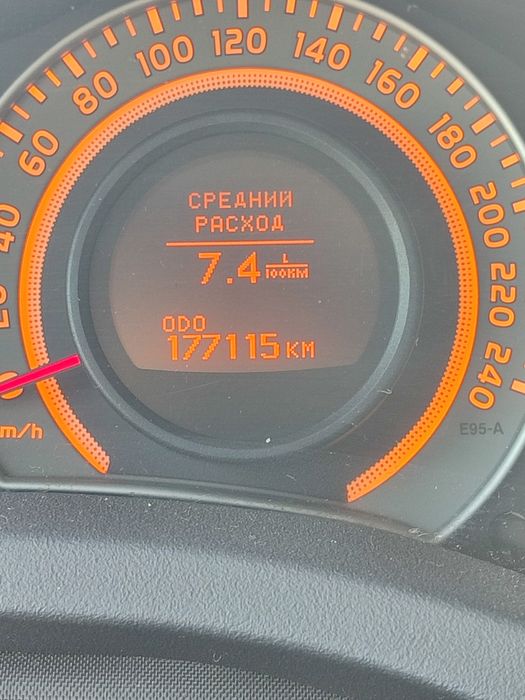 Toyota Auris 2008 VIN NMTKV58E30R035926 фото оголошення 9 з 9