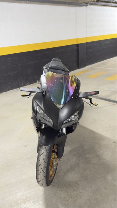 Honda CBR 1000 RR (2005)