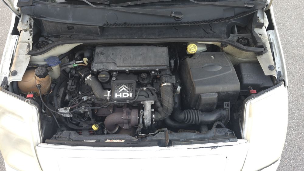 Vende se Citroën c2