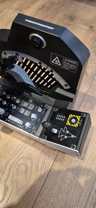 Thrustmaster Viper TQS Mission Pack – Jak NOWY, Użyty 2 razy! Okazja!