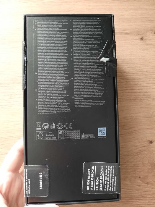 Смартфон Samsung Galaxy Flip3 5G 8/256 Platinum Black 
+ Чохол