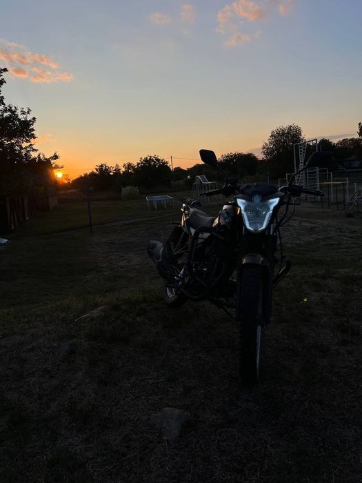 Продам Spark 150 r15