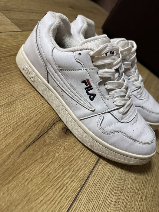 Buty Fila biale rozmiar 39