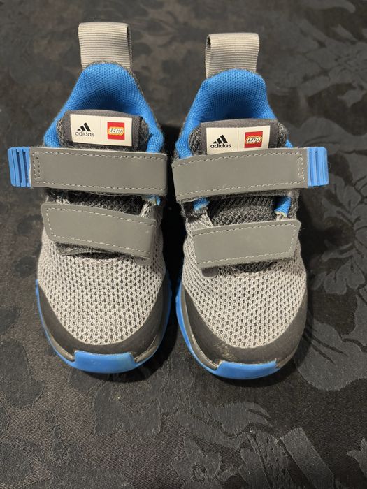 Vendo sapatikhas menino da lego como novas