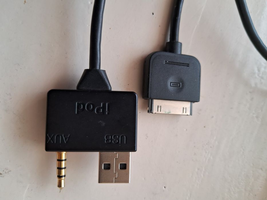 Кабель для зарядки прослушивания,подключения iPod, iPhone Kia-Hyundai.
