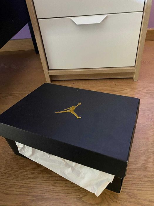 Ténis Nike Jordan como  Novos