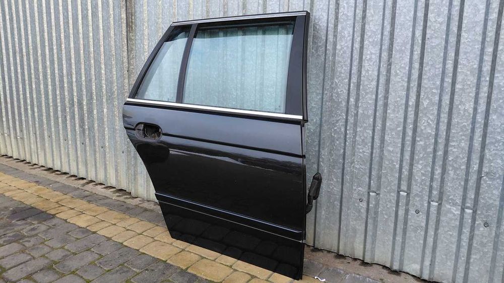 Drzwi prawy tył bmw e39 kombi touring black sapphire metallic 475/9