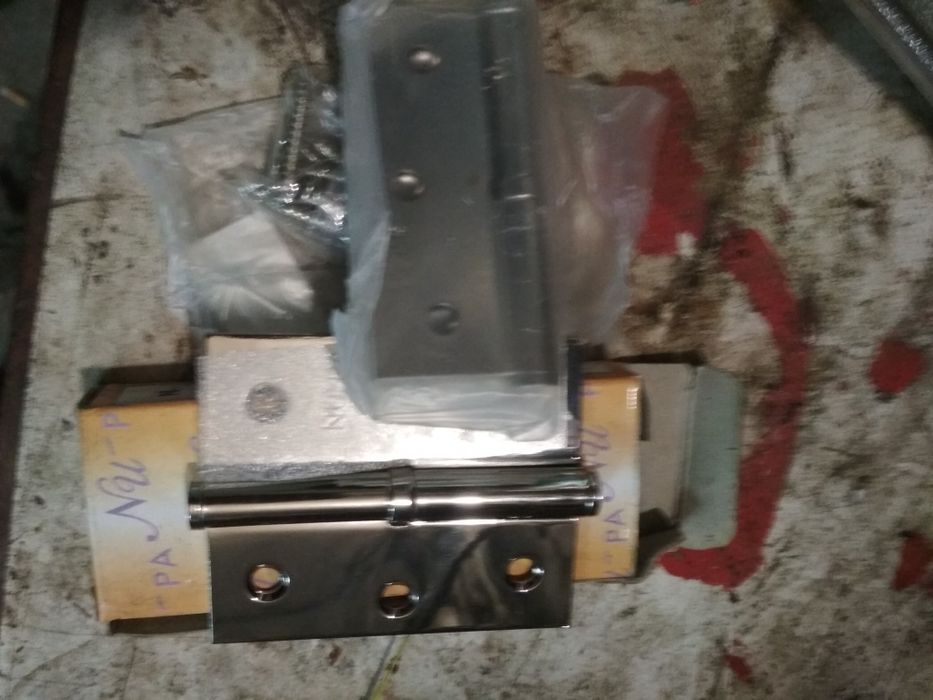 Петли дверные, новые