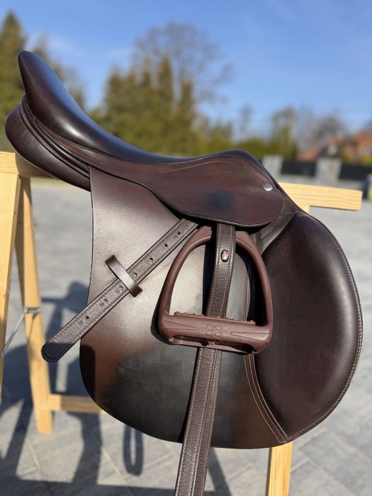 Siodło 17 L Daw Mag Grand prix 17/34 skokowe brąz