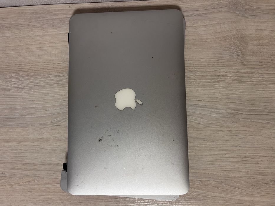 Ноутбук mackbook a1465 на запчастини