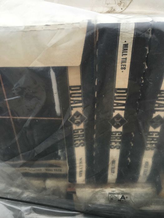 Glazura / płytka ścienna soho black 30x60 firmy DUAL GRES