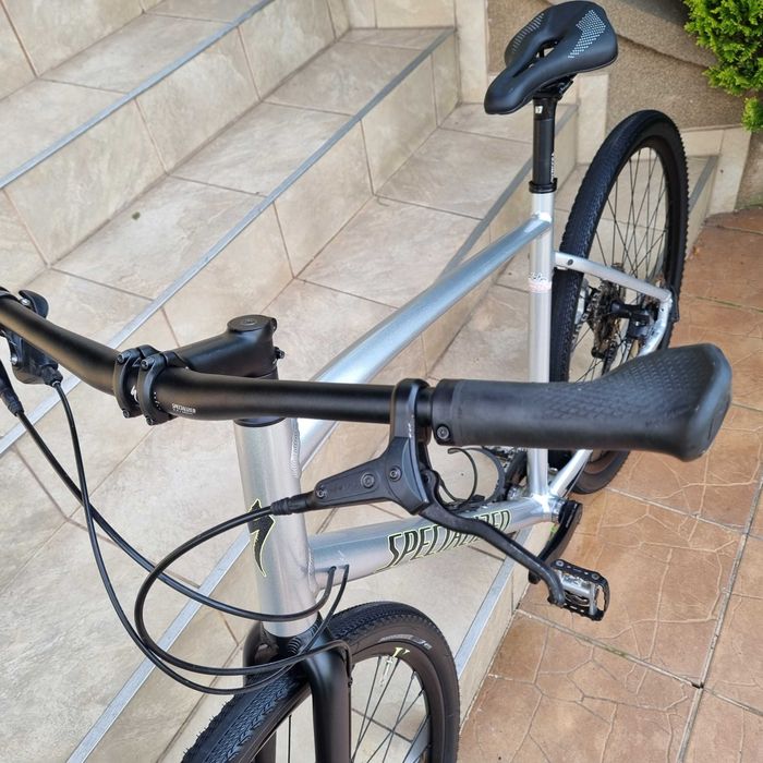 Rower GRAVEL Specialized SIRRUS X 3,0 -L