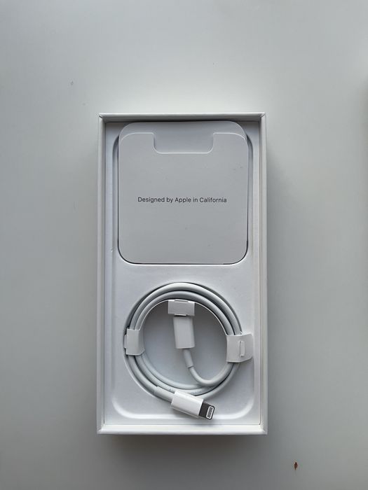 Iphone 13 128GB biały srebrny