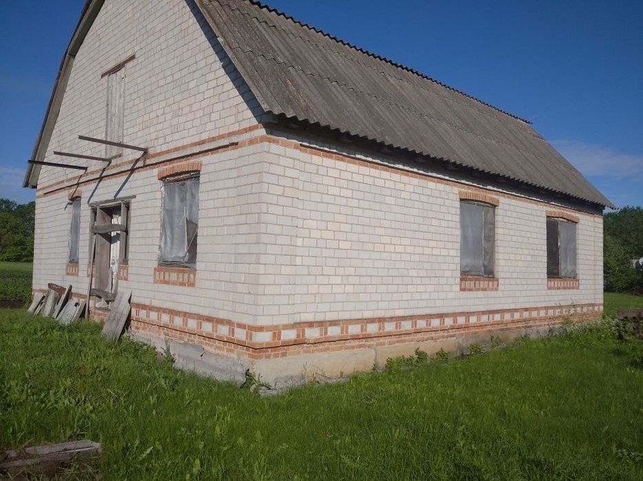 Продам будинок без внутрішніх робіт