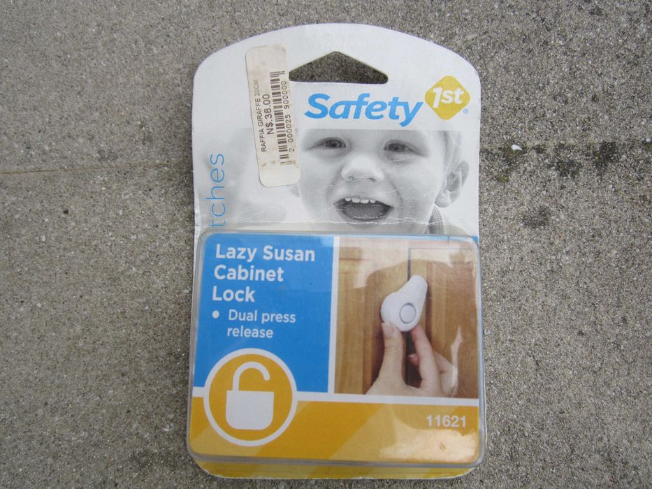 Lazy Susan Cabinet Lock Branco Novo - Cadeado para armário