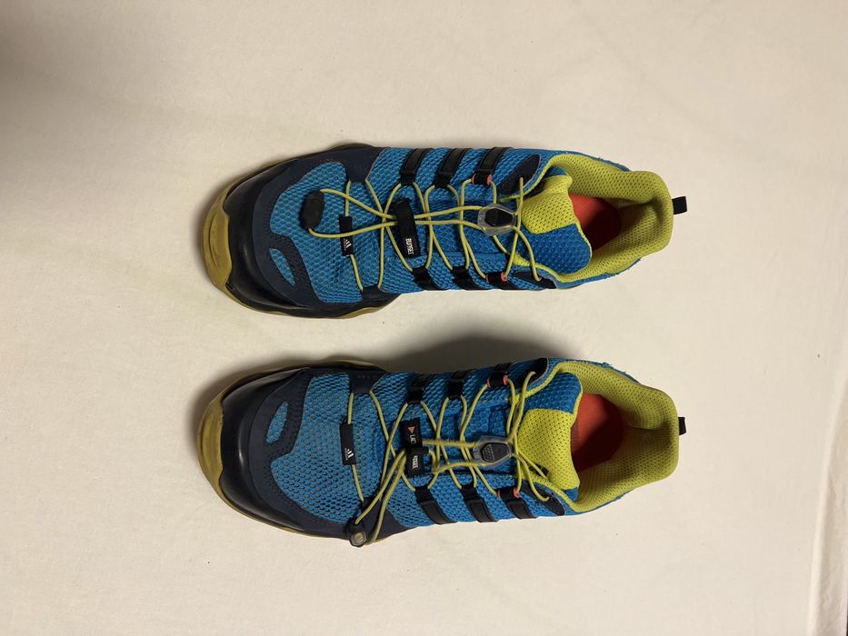 Кроссовки трекинговые хайкинг Adidas Terrex Swift