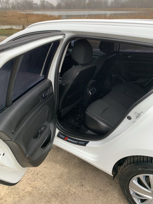 Продается Рено Меган 4 1.5 диз мех 6