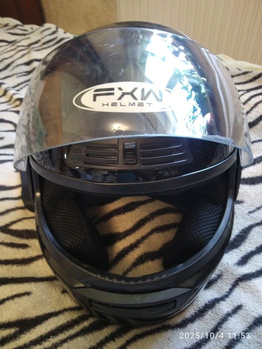 Мото шолом нові s 55 56 розмір