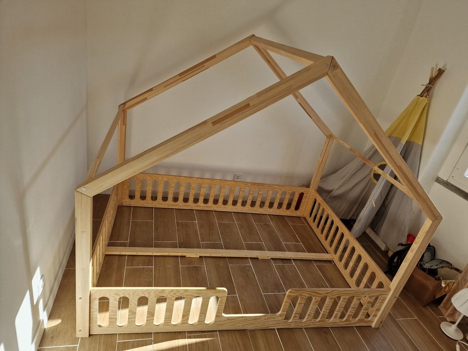 Cama casinha montessori