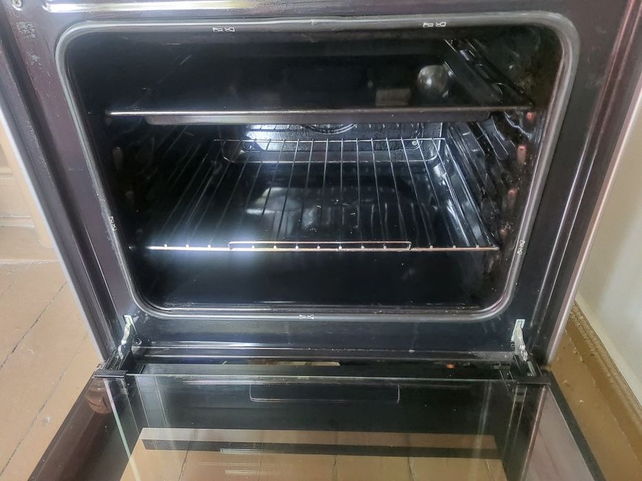 Kuchenka Indesit I6GMH6AG