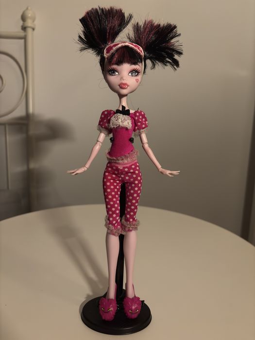 Monster High Draculaura Dead Tired