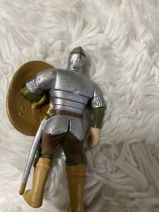 Figurki rycerzy
