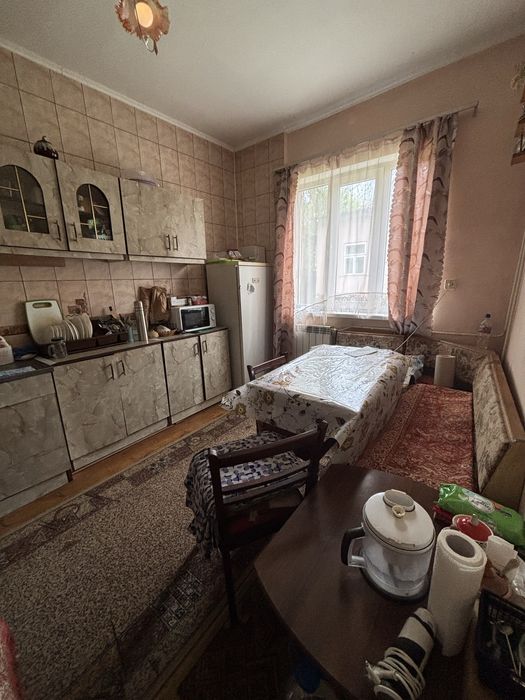 Здається 3 кімнатна квартира в Трускавці