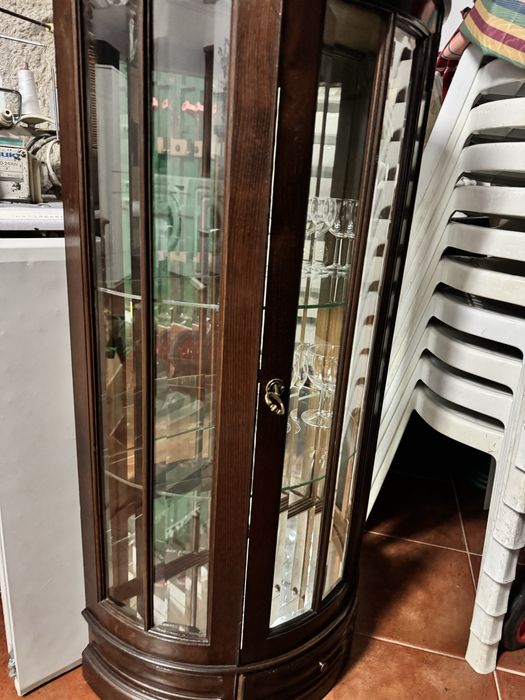 Vitrine madeira