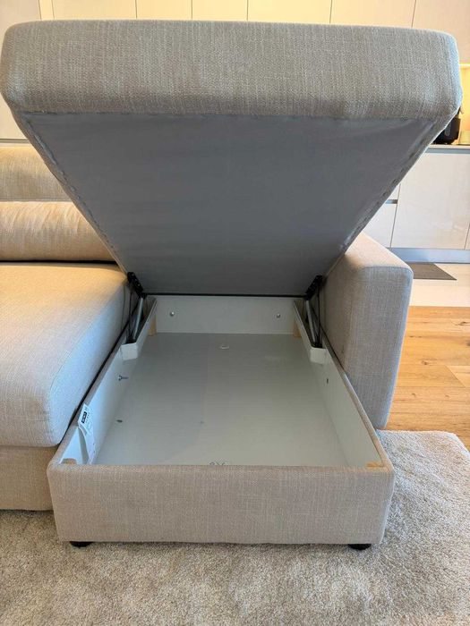 Sofá de 3 lugares com chaise longue – Como novo (4 meses de uso)