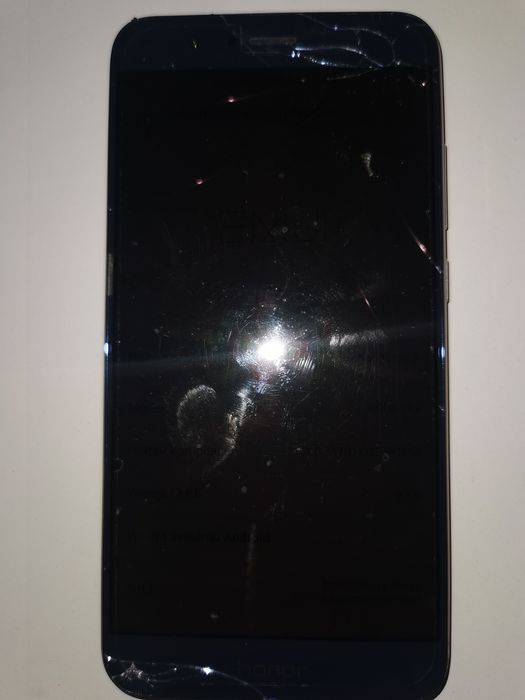 Smartfon Honor 8 pro