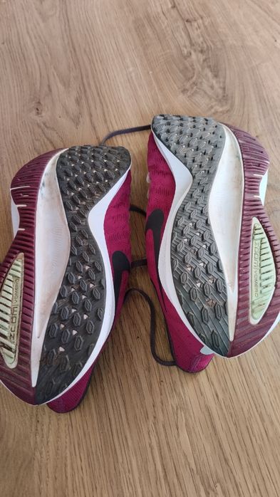 Buty Nike air zoom do biegania r.39