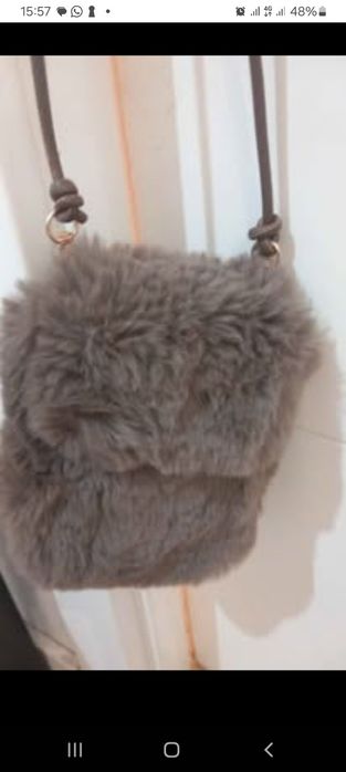 Bolsa de peluche tifossi nunca usado nova muito fofinha
