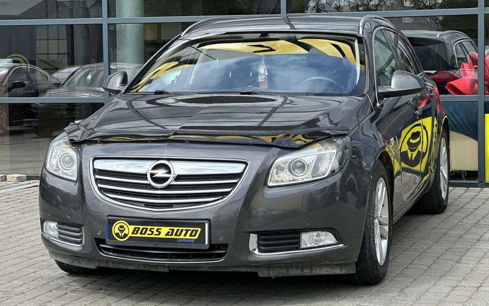 Opel Insignia 2011