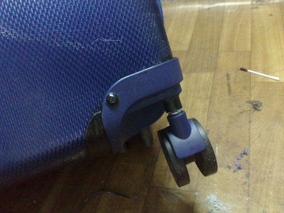 Полноценный, Ремонт Чемоданов Сумок Портфелей..20 лет опыта...