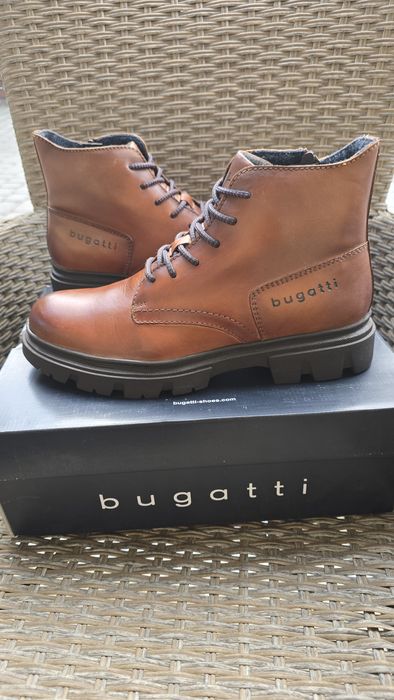 Чоловічі утеплені черевики Bugatti , розмір 43,44,45