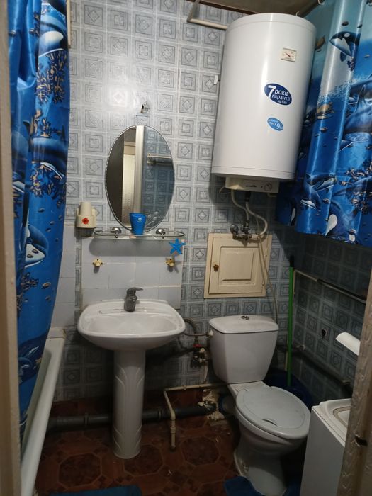 Продам 3к квартиру Космонавтів/10 квартал