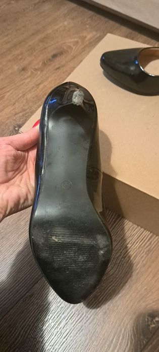 Buty na obcasie 39